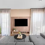 Apartamento Quercus Village App 3 Mit Privatem Pool By Interhome