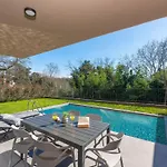Quercus Village App 3 Mit Privatem Pool By Interhome * Karigador
