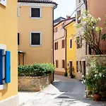 Quercus Village App 3 Mit Privatem Pool By Interhome Karigador